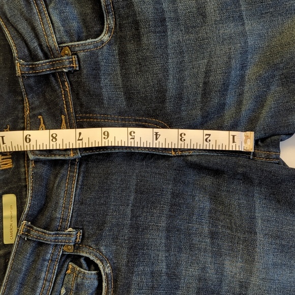 Kut from the Kloth Cameron Straight Leg Distressed Rolled Hem Jeans 4 Blue - Picture 14 of 16